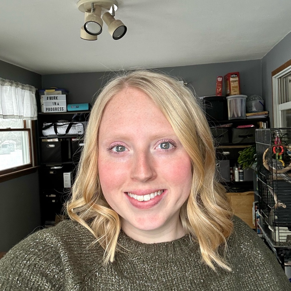 Meet your Posher, Renee